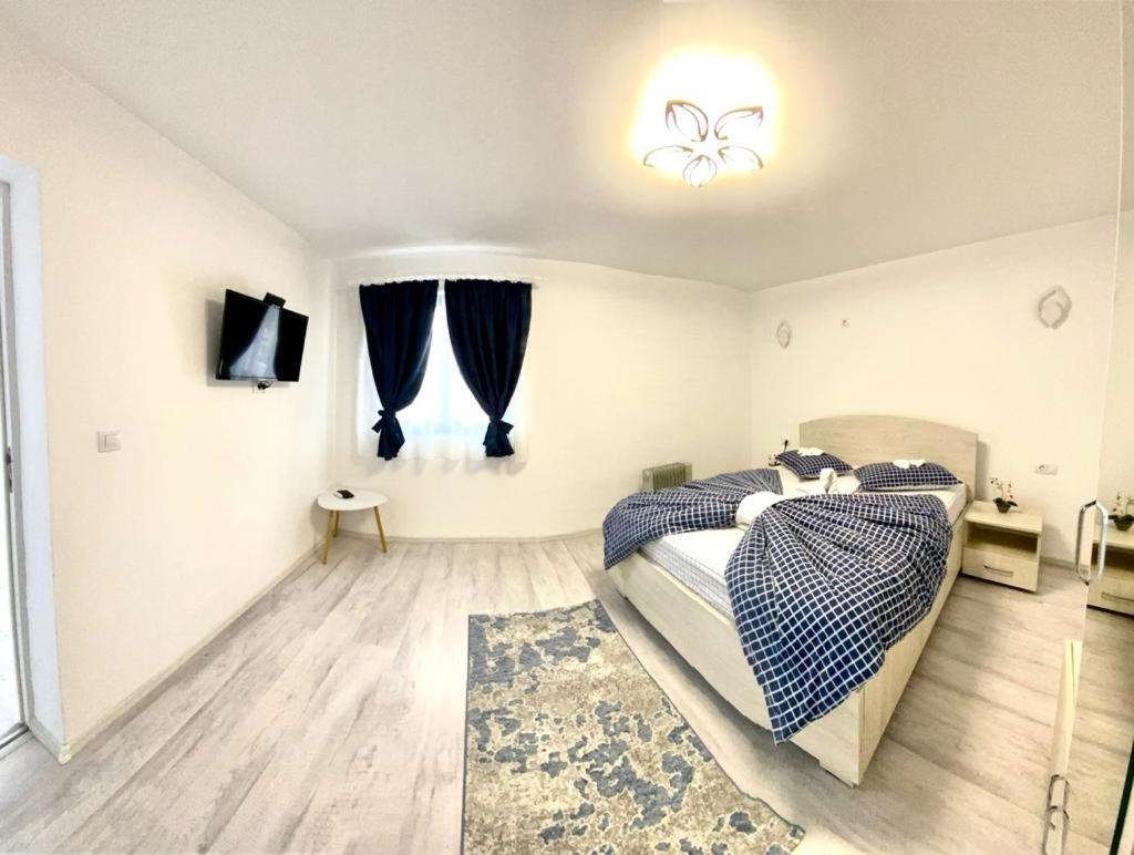 Hotel Casa Munteanu Mila Douăzeci şi Trei Exteriér fotografie